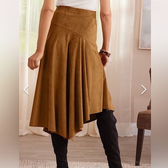 Soft Surroundings Dresses & Skirts - ❣️NWT Soft Surroundings Inverness Suede Skirt